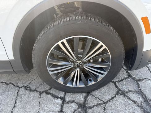 Used 2024 Volkswagen Tiguan Wolfsburg Edition image 49