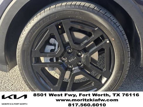 Certified 2025 Kia Telluride EX X-Line AWD/4WD image 9