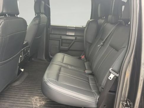 Used 2018 Ford F150 XLT w/ Equipment Group 302A Luxury AWD/4WD image 12