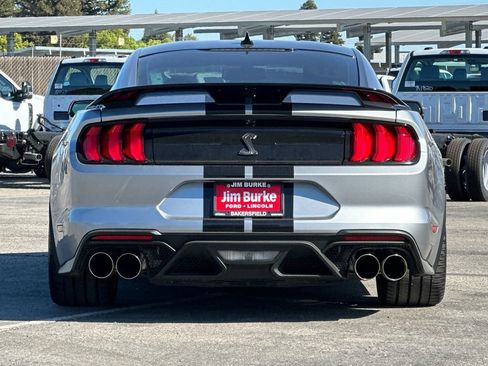 Certified 2021 Ford Mustang Shelby GT500 w/ Technology Package RWD image 4
