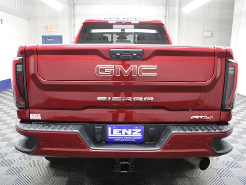 Used 2024 GMC Sierra 2500 AT4 w/ AT4 Preferred Package AWD/4WD image 46
