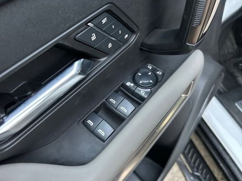 Used 2025 GMC Hummer EV 3X w/ Extreme Off-Road Package AWD/4WD image 11