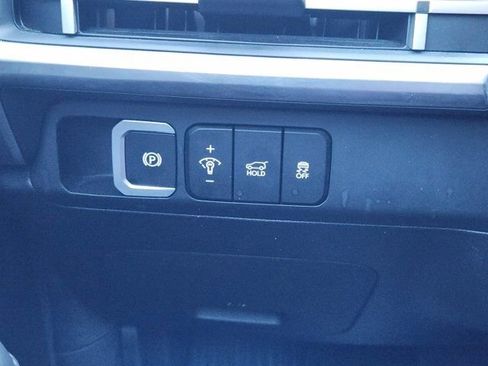 Used 2025 Hyundai Santa Fe SEL image 23