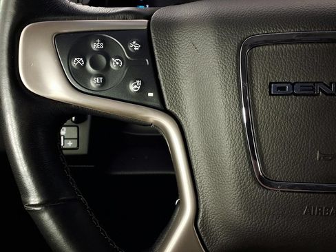 Used 2020 GMC Yukon XL Denali w/ Denali Ultimate Package RWD image 20
