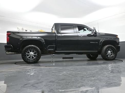 Used 2022 Chevrolet Silverado 2500 High Country w/ Z71 Off-Road Package AWD/4WD image 54