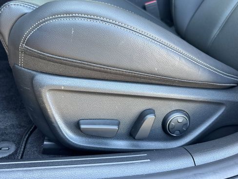 Used 2026 Genesis G70 2.5T RWD image 15