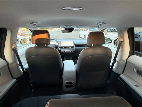 Used 2024 Hyundai Ioniq 5 SEL image 33