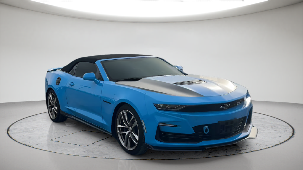 Used 2023 Chevrolet Camaro SS w/ Design Package 3 RWD image 3