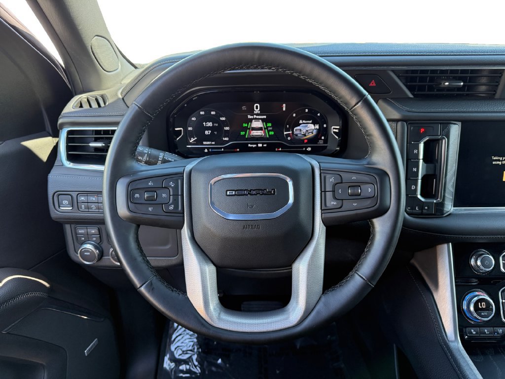 Used 2024 GMC Yukon Denali AWD/4WD image 12
