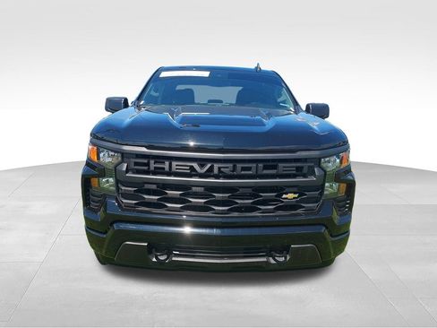Used 2026 Chevrolet Silverado 1500 Custom AWD/4WD image 8