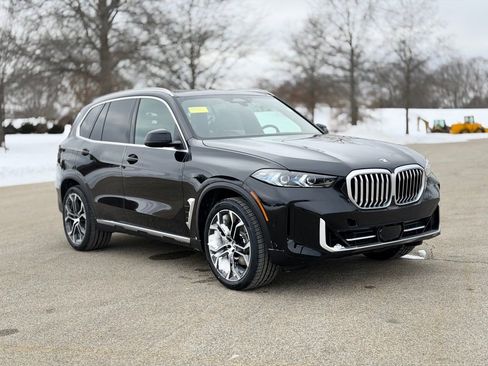 New 2026 BMW X5 xDrive40i w/ Climate Comfort Package image 8