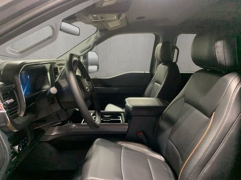 New 2026 Ford F250 Lariat w/ Black Appearance Package AWD/4WD image 13