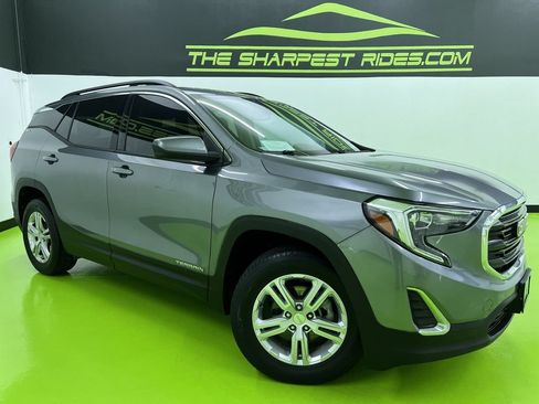 Used 2019 GMC Terrain SLE w/ Driver Convenience Package AWD/4WD image 1
