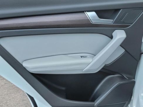 Used 2022 Audi Q5 2.0T Premium Plus w/ Premium Plus Package image 10