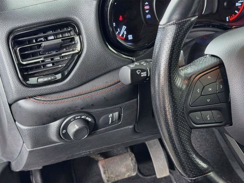 Used 2024 Dodge Durango GT AWD/4WD image 17