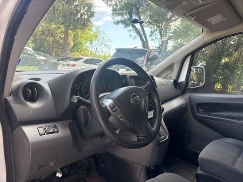Used 2020 Nissan NV200 SV FWD image 9