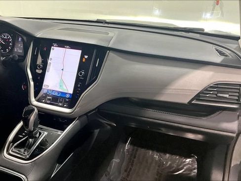 Used 2022 Subaru Outback Premium AWD/4WD image 33