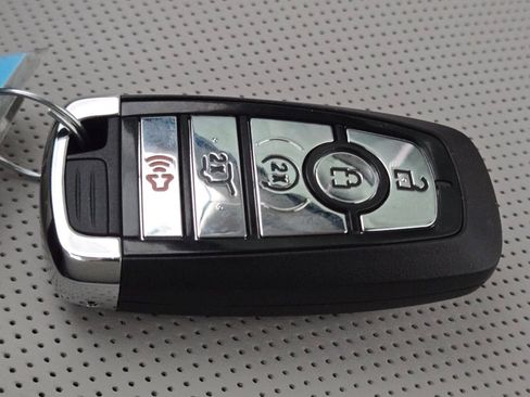 New 2026 Lincoln Aviator Reserve w/ Luxury Package image 30