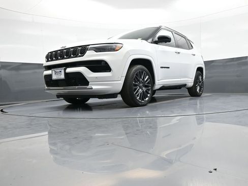 Used 2023 Jeep Compass High Altitude w/ Driver Assist Group I AWD/4WD image 25