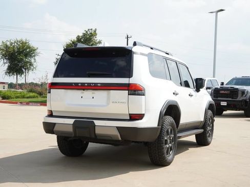 Used 2025 Lexus GX 550 AWD/4WD image 9