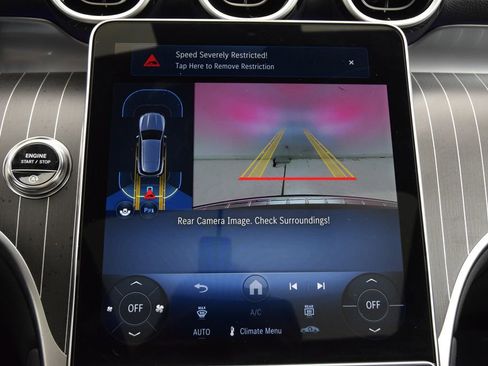 Used 2026 Mercedes-Benz GLC 300 GLC 300 image 33