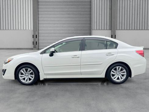 Used 2016 Subaru Impreza 2.0i Premium AWD/4WD image 2