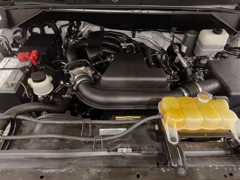 Used 2020 Nissan NV 2500 SV image 40