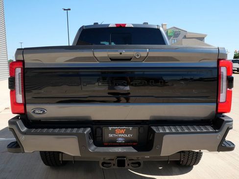 New 2026 Ford F250 Platinum AWD/4WD image 5