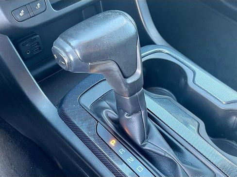 Used 2020 Chevrolet Colorado Z71 RWD image 16