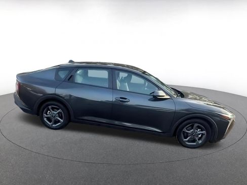 Used 2025 Kia K4 LXS image 14