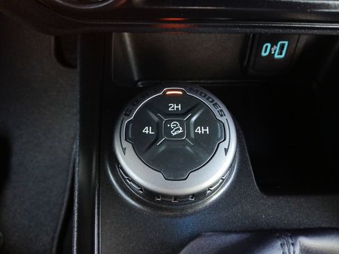 Used 2021 Ford Bronco Big Bend AWD/4WD image 10