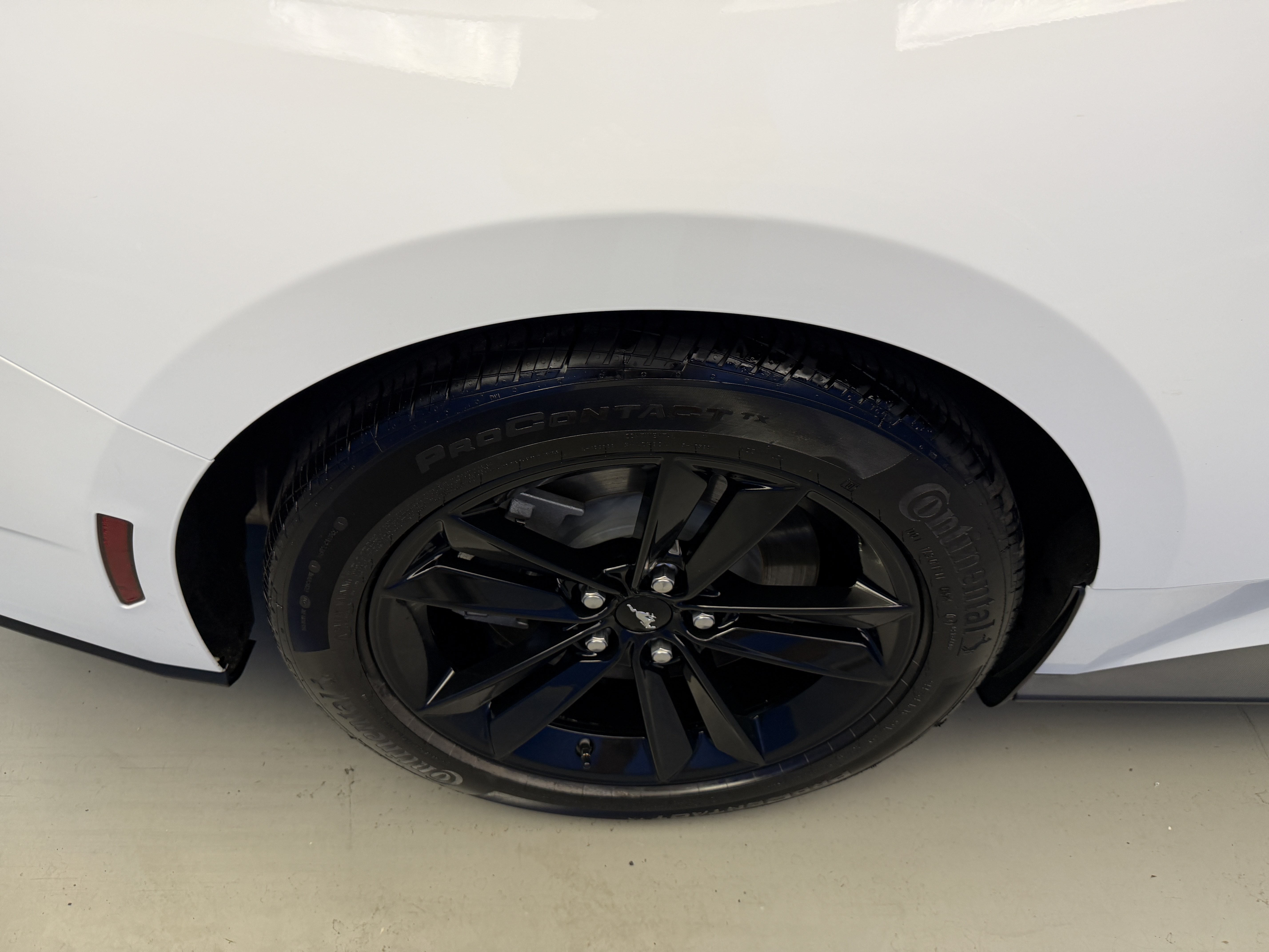 Used 2024 Ford Mustang GT RWD image 8