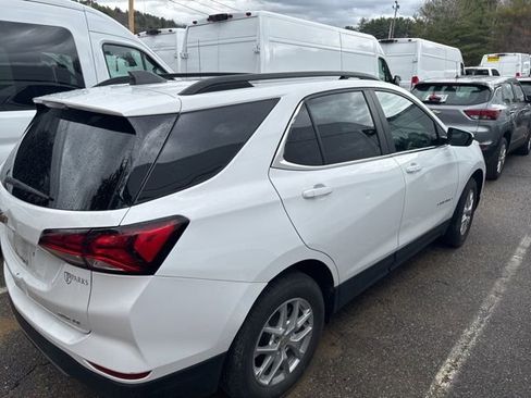 Used 2023 Chevrolet Equinox LT image 4