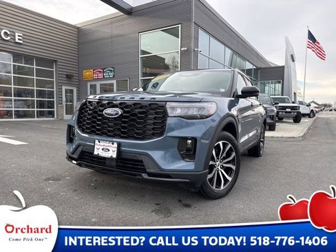 Certified 2025 Ford Explorer ST-Line image 1