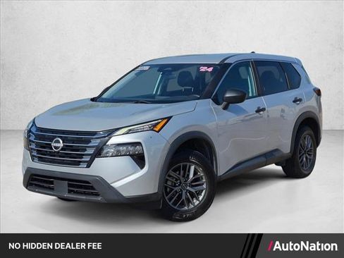Used 2024 Nissan Rogue S FWD image 1