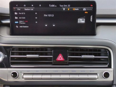 Certified 2025 Genesis G70 2.5T w/ Sport Prestige Package image 16