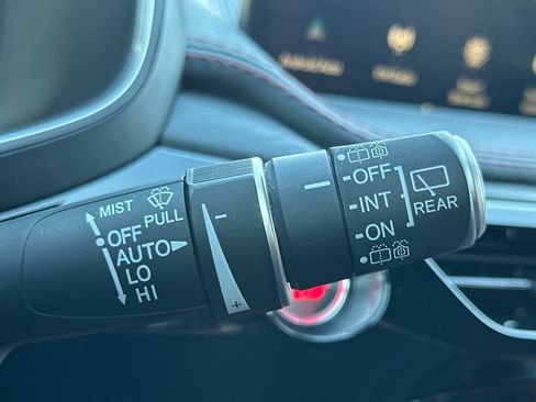 Used 2023 Acura MDX Type S image 40