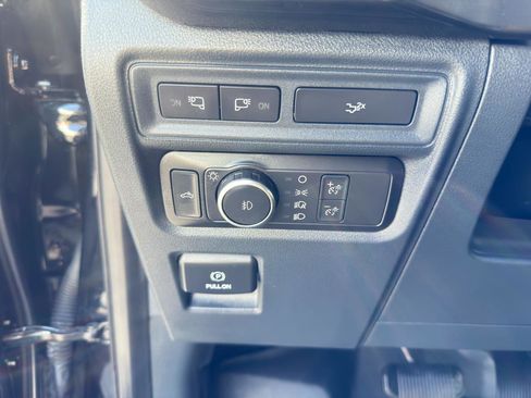 Used 2022 Ford F150 XLT w/ Equipment Group 302A High AWD/4WD image 43