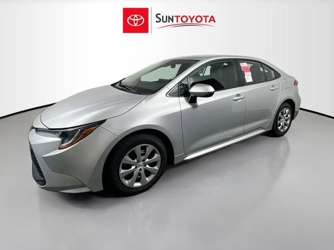 New 2026 Toyota Corolla LE image 9