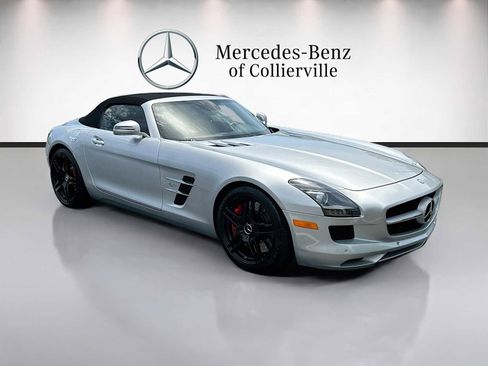 Used 2012 Mercedes-Benz SLS AMG Roadster image 3