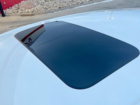 Used 2024 Honda HR-V EX-L image 23