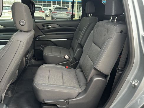 Certified 2024 Chevrolet Traverse LT w/ LPO, Floor Liner Package image 17