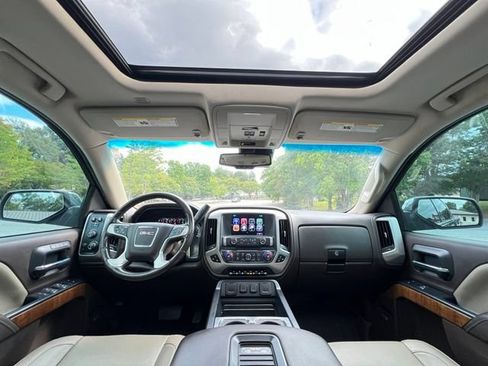 Used 2018 GMC Sierra 1500 SLT AWD/4WD image 27