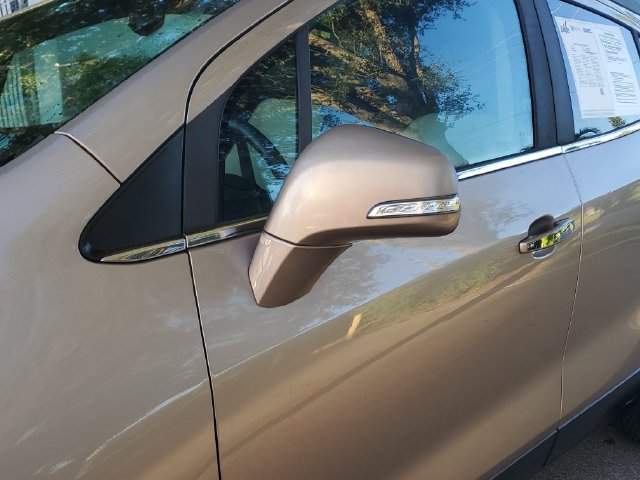 Certified 2018 Buick Encore Preferred FWD image 12