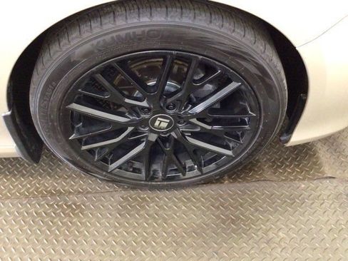 Used 2018 Honda Accord LX image 28