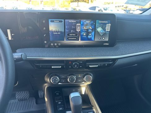 New 2026 Nissan Kicks S image 27