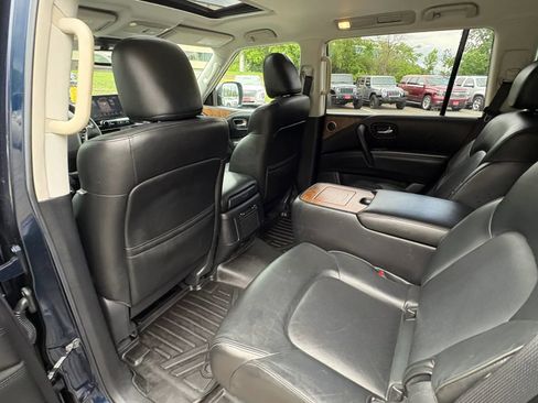 Used 2021 Nissan Armada SL w/ Captain's Chairs Package AWD/4WD image 26