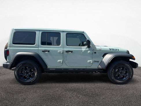 Used 2023 Jeep Wrangler Unlimited w/ Sun & Screen Package AWD/4WD image 8