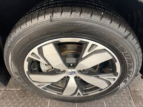 Used 2021 Subaru Forester Touring image 5