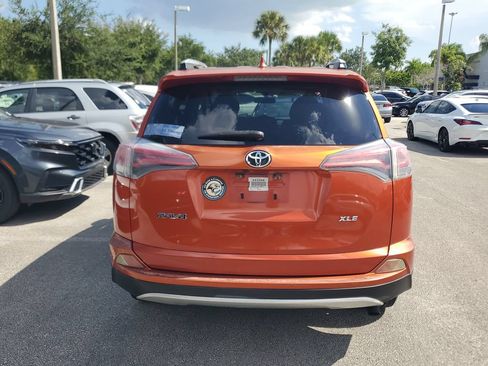 Used 2016 Toyota RAV4 XLE FWD image 7